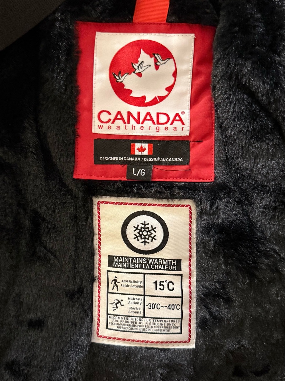 Men's Black Hooded Puffer Coat with Front Pockets - Picture 7 of 9